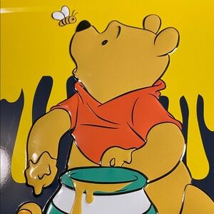 Winnie the Pooh Tin Lunchbox